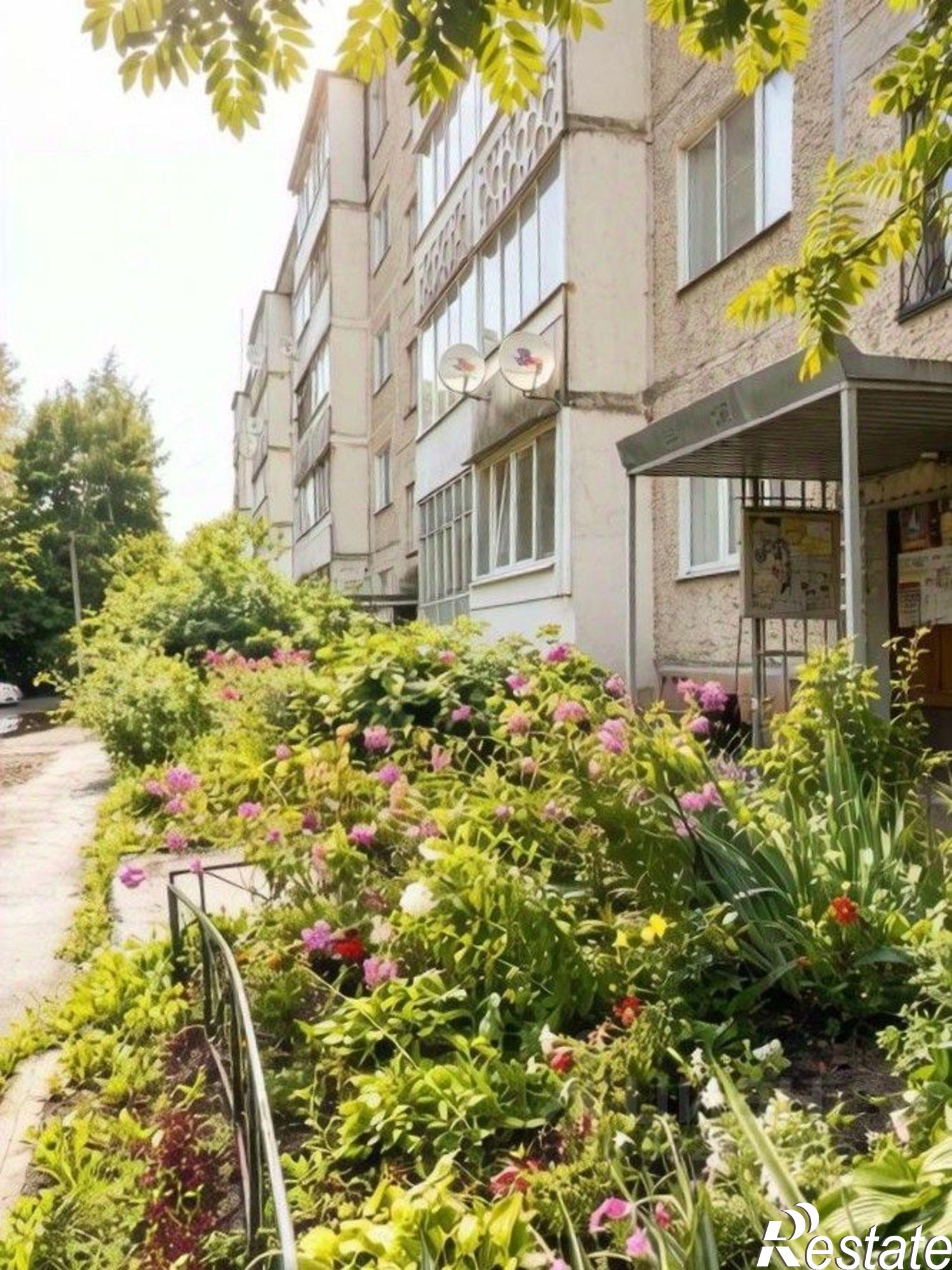 Сдать комнату за 15 000 рублей на Институтский пр-д, 5