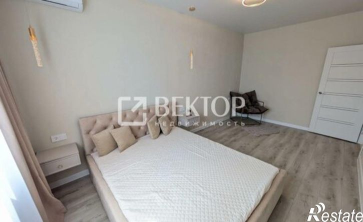 1-комн квартира ул Парижской Коммуны, 51,  д. 51