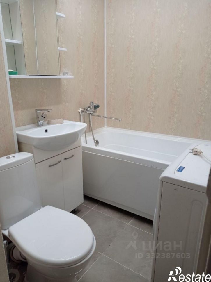 2-комн квартира пр-кт Строителей, 86,  д. 86