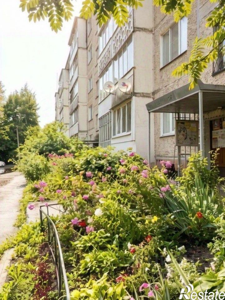 Комната Институтский пр-д, 5,  д. 5