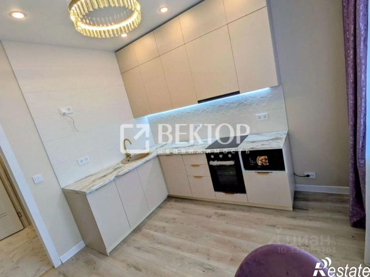 1-комн квартира ул Парижской Коммуны, 51,  д. 51