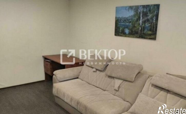 3-комн квартира ул Дзержинского, 2,  д. 2