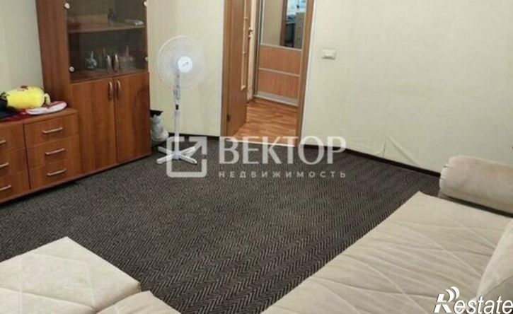 3-комн квартира ул Дзержинского, 2,  д. 2