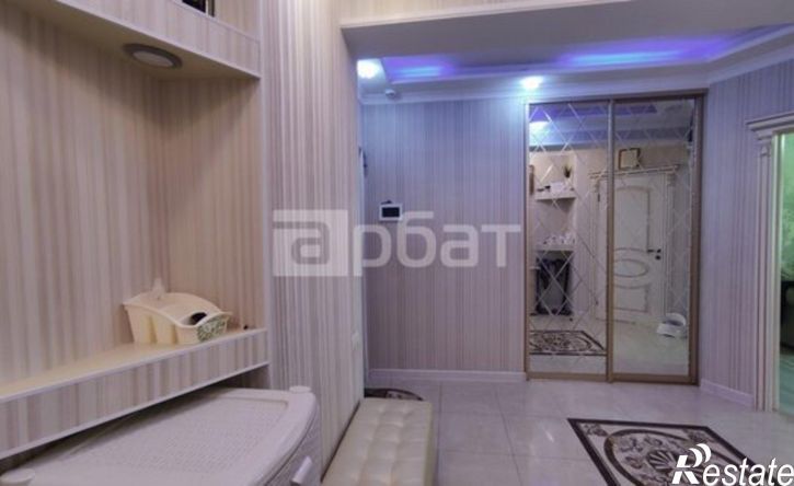 4-комн квартира ул Большая Воробьевская, 18,  д. 18