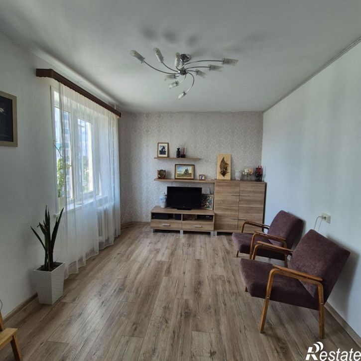 2-комн квартира Революционная ул, 30