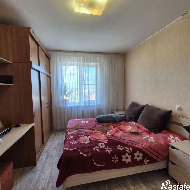2-комн квартира Революционная ул, 30