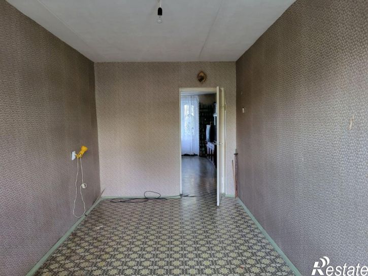 3-комн квартира Велижская ул, 70