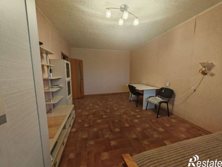 1-комн квартира 10 Августа ул, 56