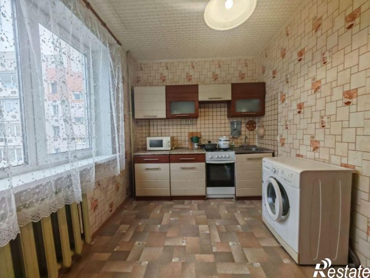 1-комн квартира 10 Августа ул, 56