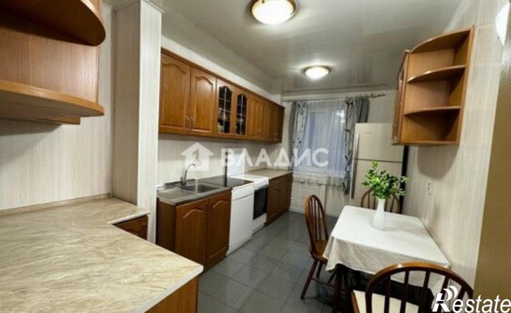4-комн квартира ул Суворова, 38,  д. 38