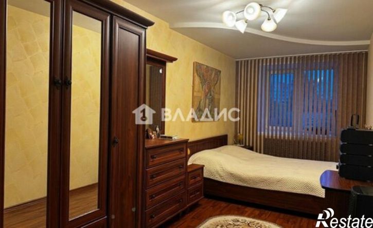 4-комн квартира ул Суворова, 38,  д. 38