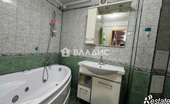 4-комн квартира ул Суворова, 38,  д. 38