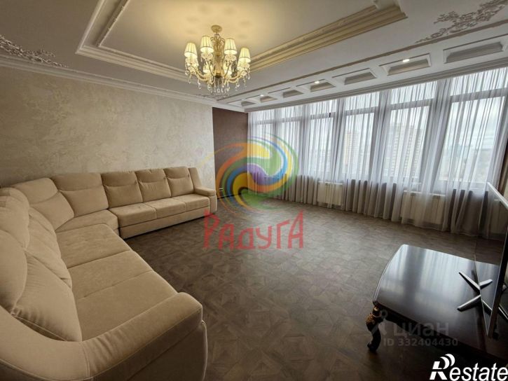 2-комн квартира ул Жарова, 3,  д. 3