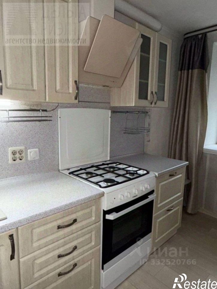 3-комн квартира ул Революционная, 8,  д. 8