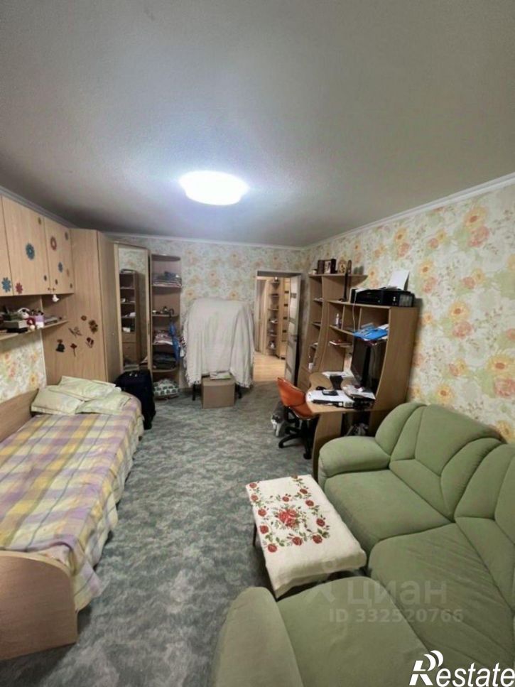 3-комн квартира ул Революционная, 8,  д. 8