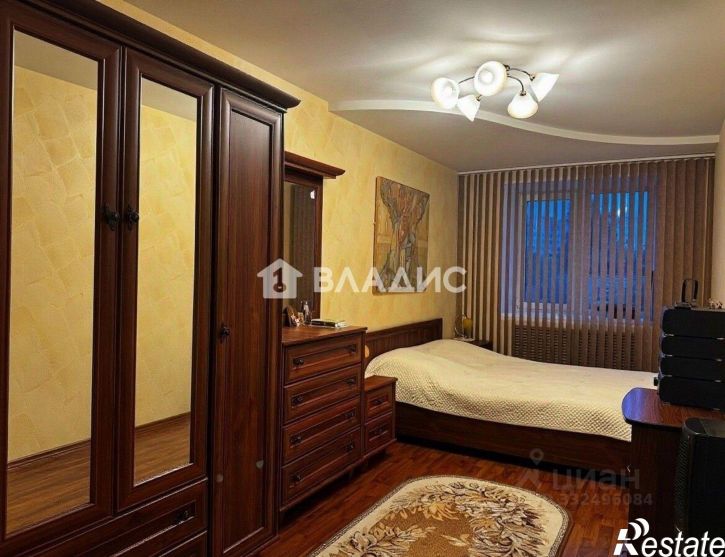 4-комн квартира ул Суворова, 38,  д. 38