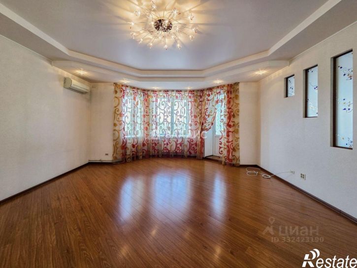 4-комн квартира ул Богдана Хмельницкого, 28,  д. 28