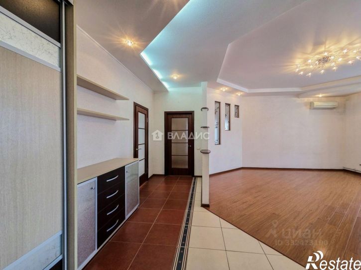 4-комн квартира ул Богдана Хмельницкого, 28,  д. 28