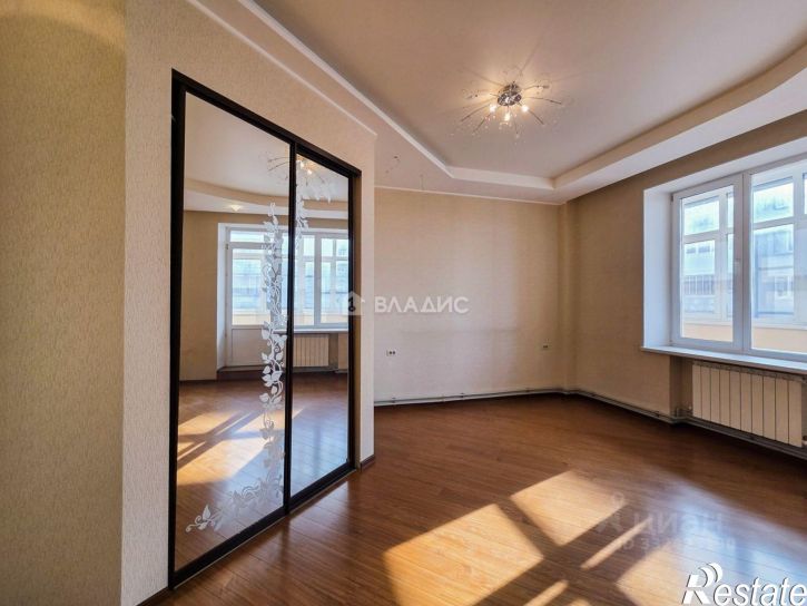 4-комн квартира ул Богдана Хмельницкого, 28,  д. 28