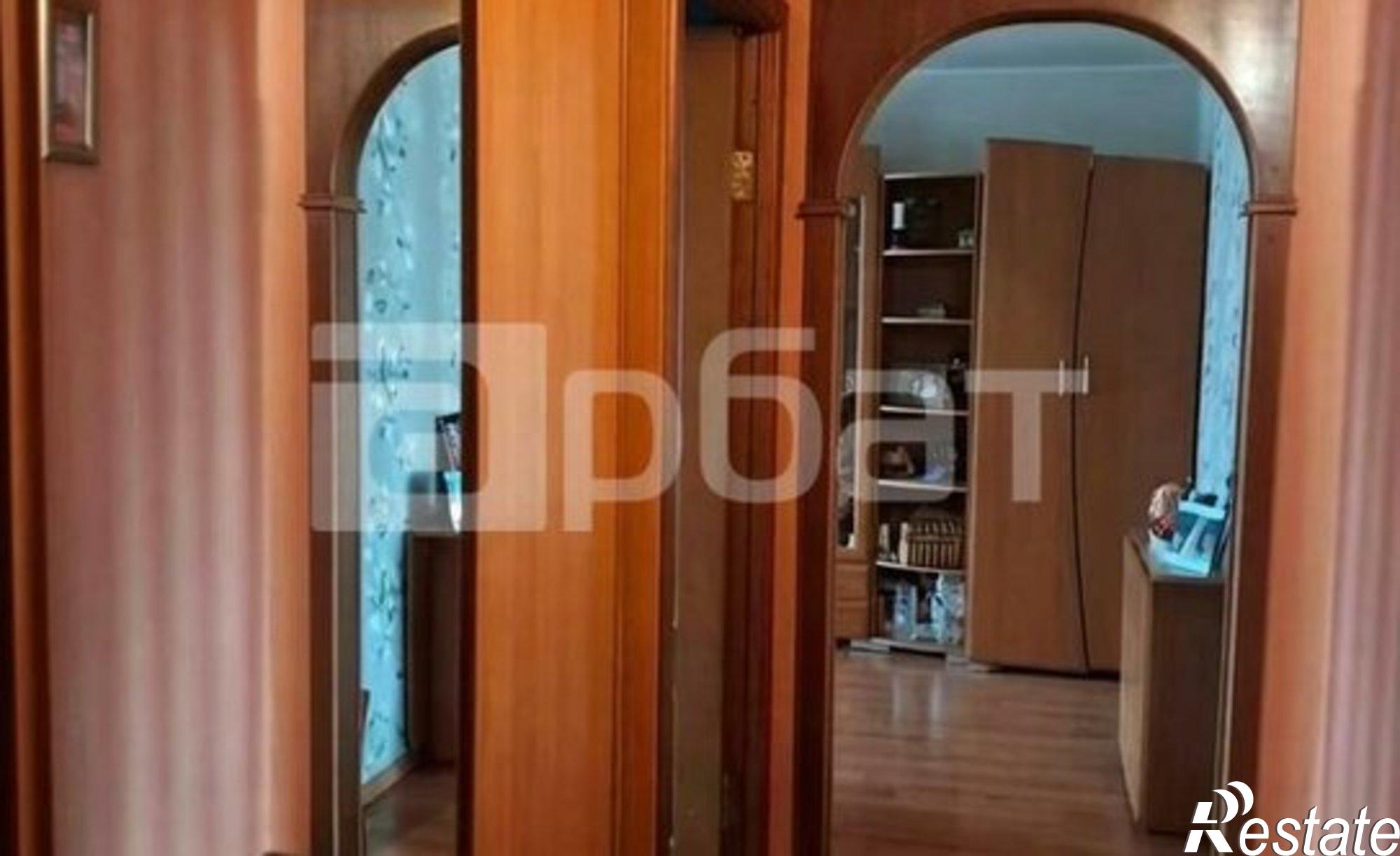 Купить квартиру за 3 798 000 рублей на пр-кт Строителей, 12
