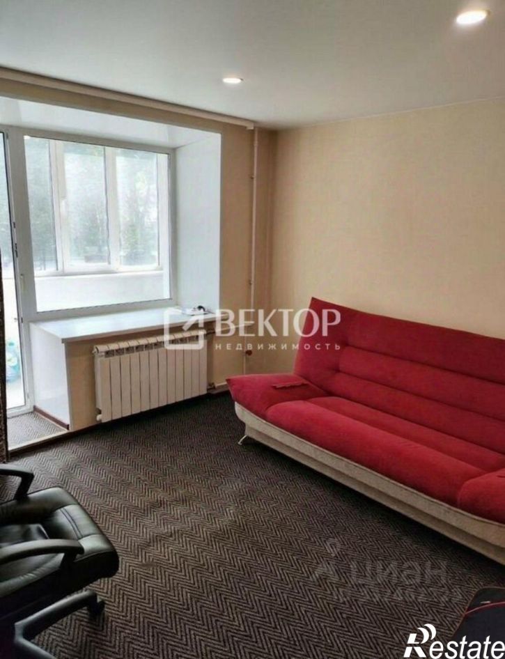 3-комн квартира ул Дзержинского, 2,  д. 2