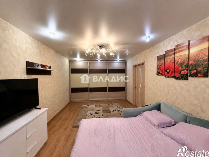 2-комн квартира ул Ломоносова, 3,  д. 3