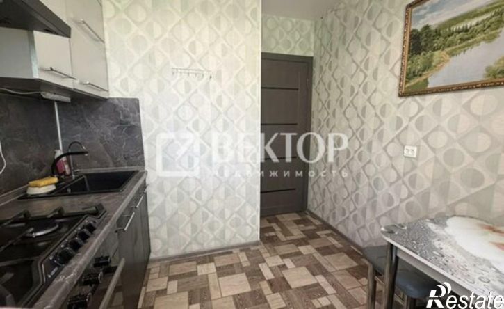 3-комн квартира ул Полка "Нормандия-Неман", 91,  д. 91