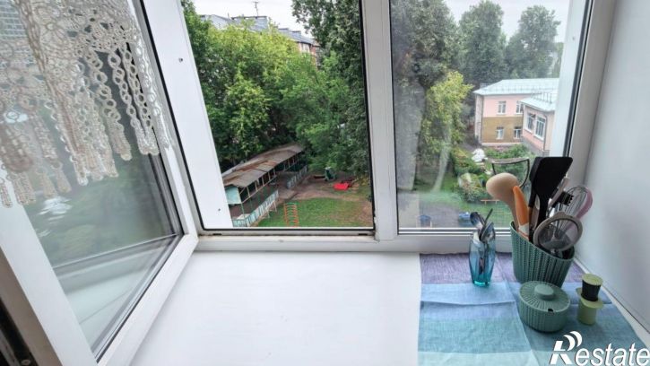 1-комн квартира Дзержинского ул, 20