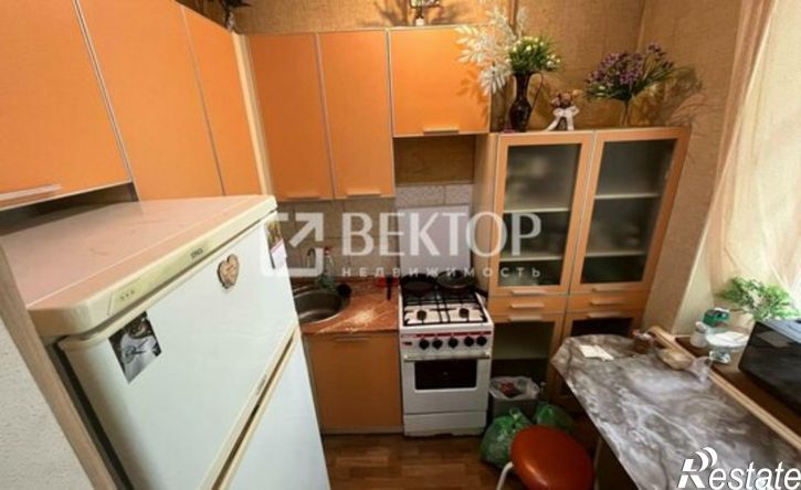 2-комн квартира Коммунальный пер, 15,  д. 15