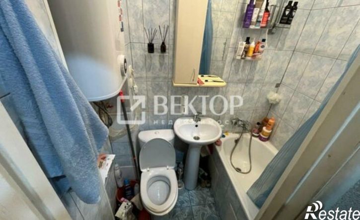 2-комн квартира Коммунальный пер, 15,  д. 15