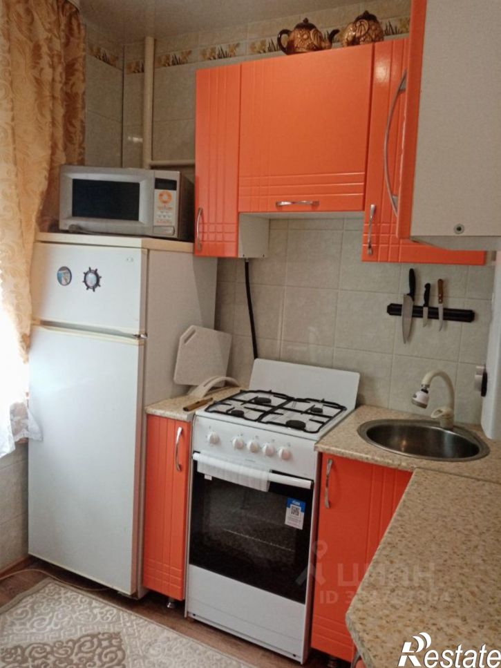2-комн квартира 30-й микрорайон, 5