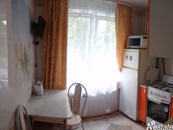 2-комн квартира 30-й микрорайон, 5