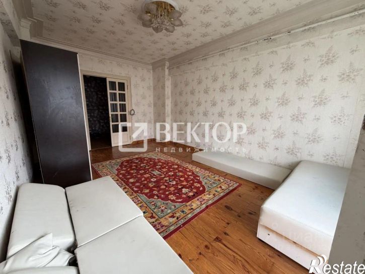 4-комн квартира ул Калинина, 10,  д. 10