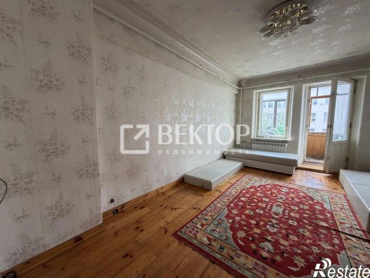 4-комн квартира ул Калинина, 10,  д. 10