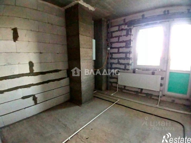 2-комн квартира ул Полтавская, 9/1,  д. 9/1