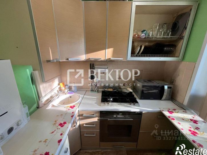 3-комн квартира пр-кт Строителей, 78,  д. 78