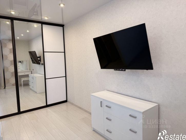 1-комн квартира ул 10 Августа, 85,  д. 85
