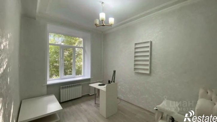2-комн квартира пр-д 10-й, 8,  д. 8