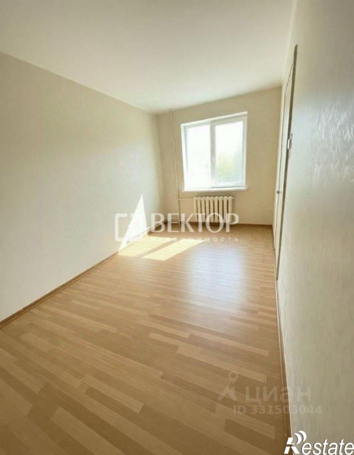 2-комн квартира пр-кт Строителей, 20,  д. 20