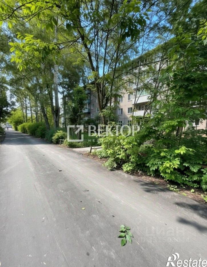 2-комн квартира пр-кт Строителей, 20,  д. 20