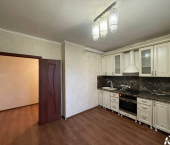 2-комн, 75кв м, этаж 1/10 микрорайон Московский, 2