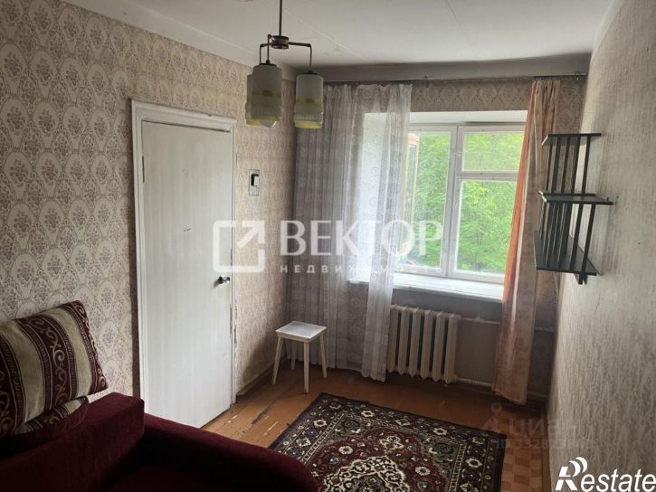3-комн квартира ул Кузнецова, 96,  д. 96