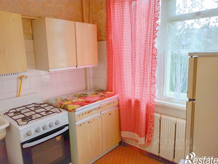 2-комн квартира 30-й микрорайон, 23