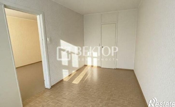 2-комн квартира пр-кт Строителей, 20,  д. 20