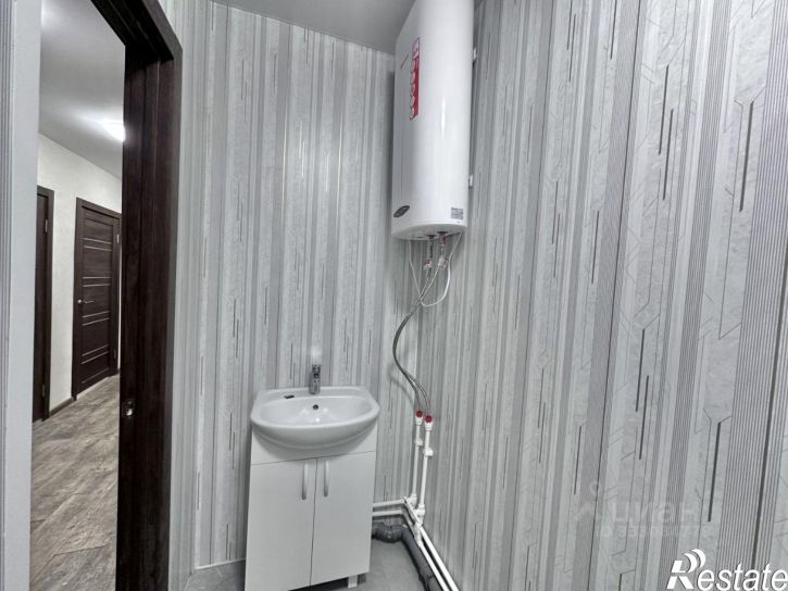 4-комн квартира ул Красных Зорь, 1,  д. 1