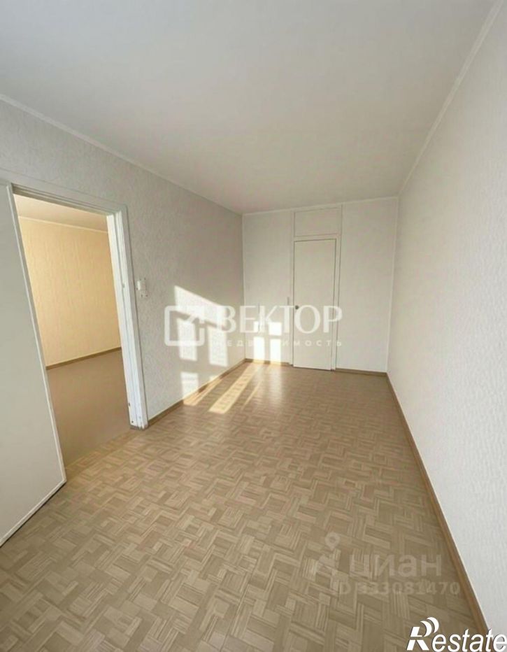 2-комн квартира пр-кт Строителей, 20,  д. 20