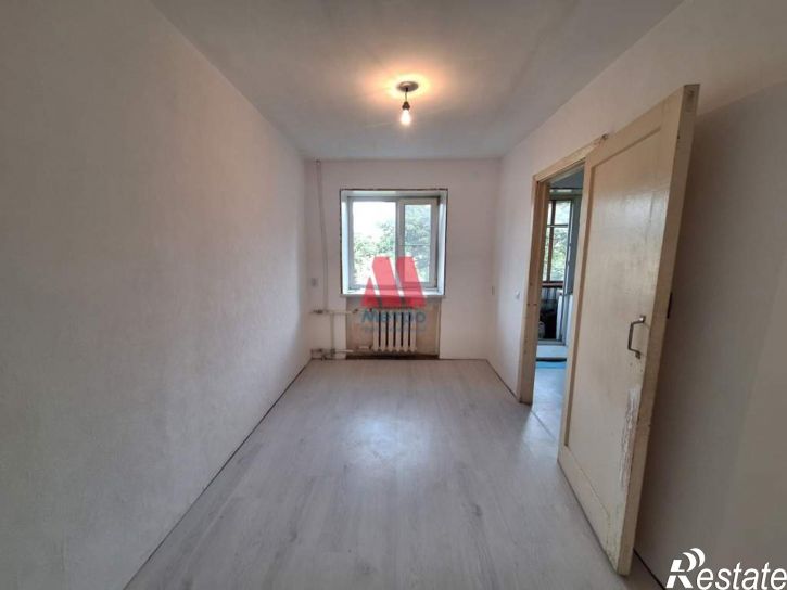 2-комн квартира Генкиной ул., д.58