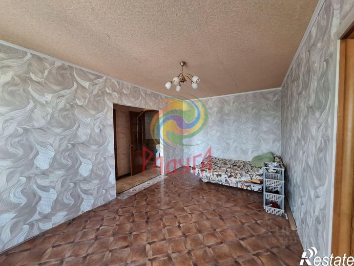 2-комн квартира пр-кт Строителей, 90,  д. 90