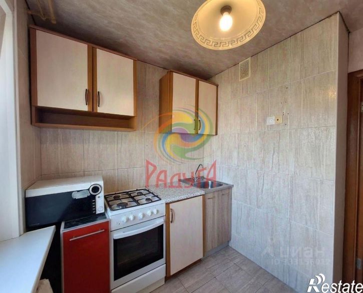 2-комн квартира пр-кт Строителей, 90,  д. 90