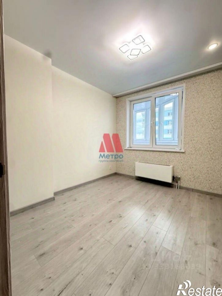 2-комн квартира мкр Самоцветы, д 4